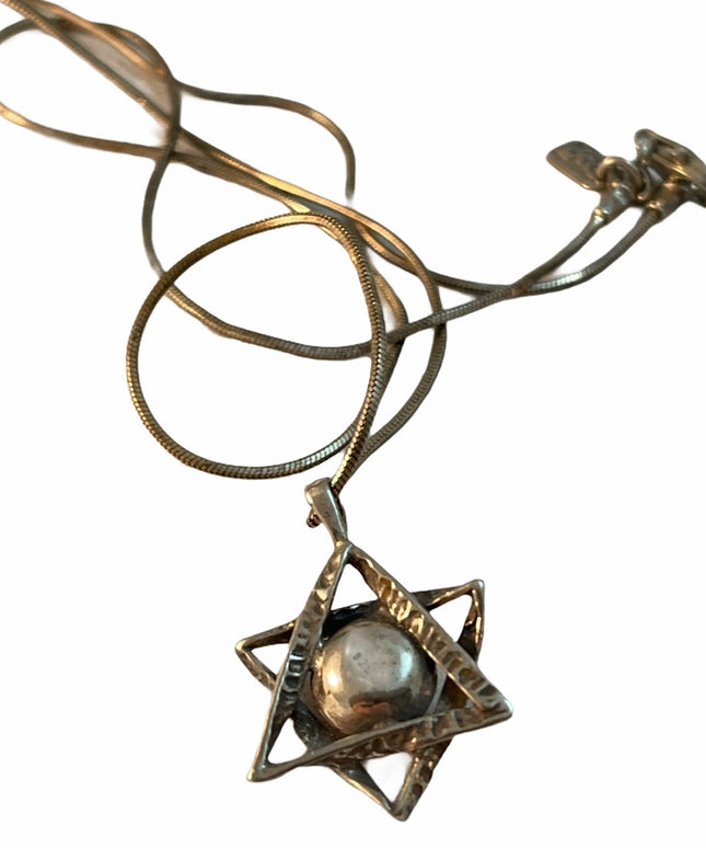 Sterling silver 6 point star on sterling chain with pearl