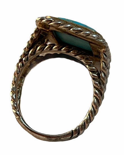 Vintage Designer sterling silver Lg ring Turquoise