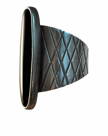 Vintage Sterling oblong black onyx ring etched