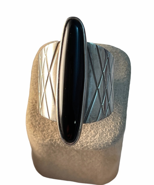 Vintage Sterling oblong black onyx ring etched