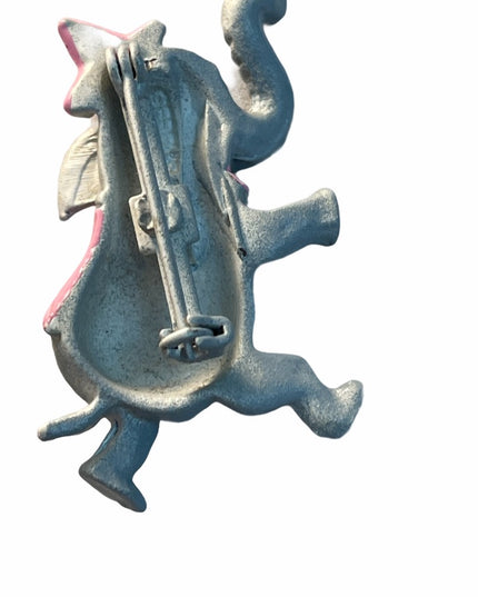 VTG Metal Disney Dumbo Elephant brooch