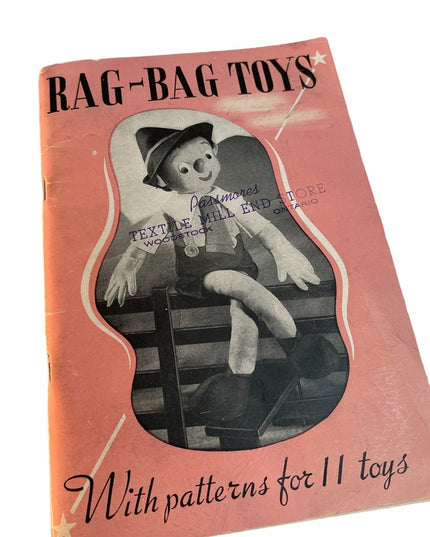 Vintage c1940s Toy pattern book sewing dolls