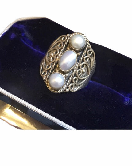 Sterling silver ornate design oblong 925 fancy pearl ring
