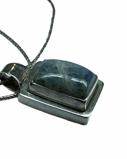 Sterling silver Labadorite pendant on rope chain