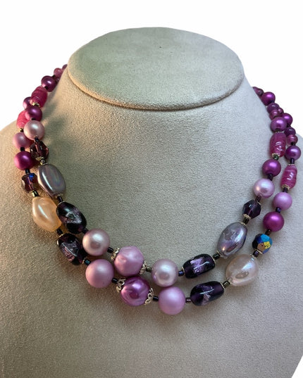 VTG Pink fancy faux pearl glass crystal necklace