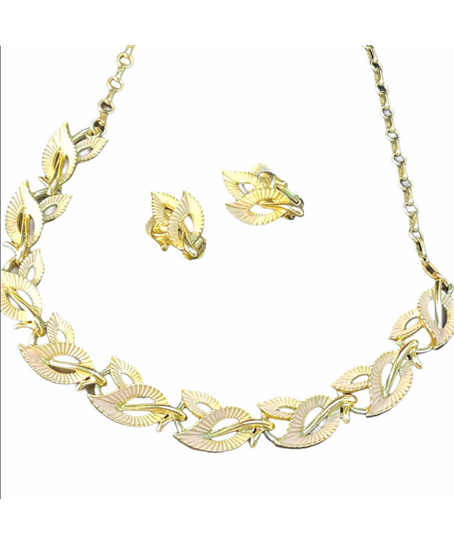 Vintage Coro c1970s Necklace & clip on set