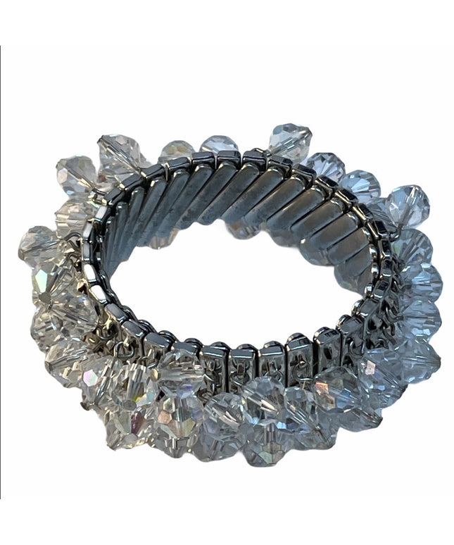 Vintage Silver finish expandible crystal bracelet