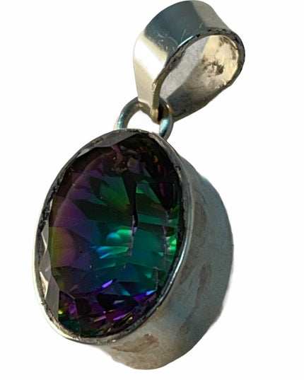 VTG Stone pendant 925 Sterling silver mystic topaz