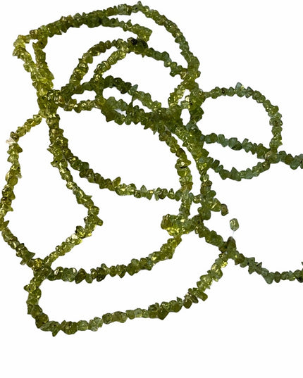 62” Strand peridot chips necklace nice quality