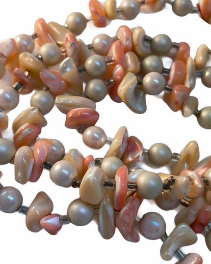 Beautiful 4 strand shell necklace japan vintage