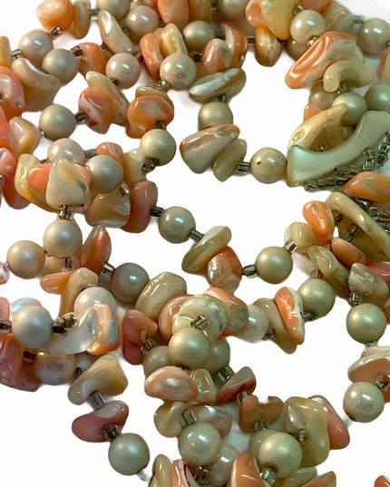 Beautiful 4 strand shell necklace japan vintage