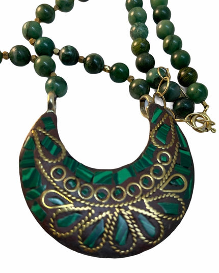 Vintage sterling malachite necklace half moon With Jade beads
