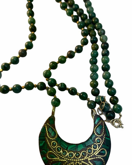 Vintage sterling malachite necklace half moon With Jade beads