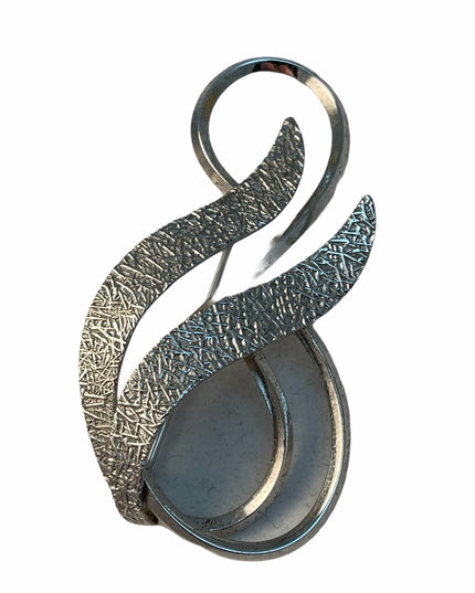 Vintage c1960s  Sterling ribbon infinity brooch