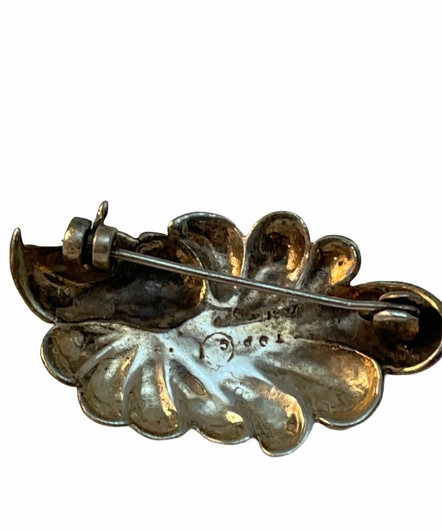 Vintage sterling silver marcasite flower brooch