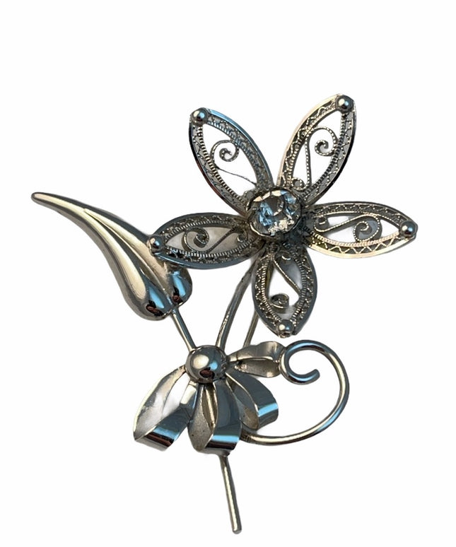 Vintage sterling silver flower brooch