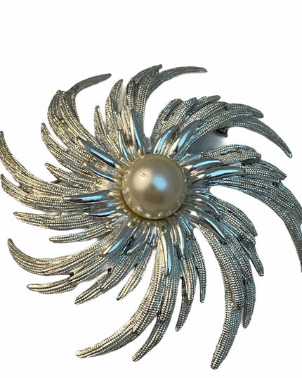 Vintage c1960s Silver faux pearl swirl brooch