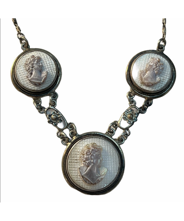 Sterling silver shell Cameo necklace Vintage C1950