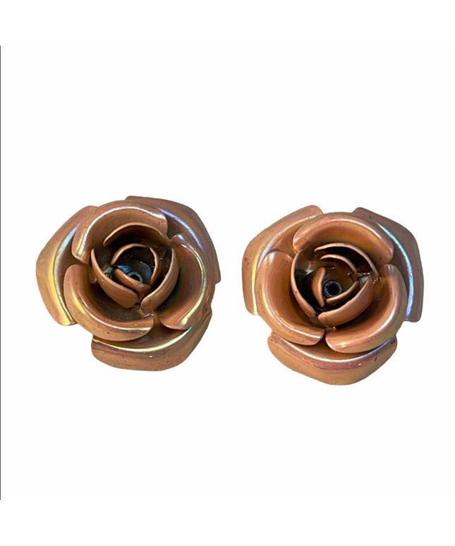 Vintage pink pastel c1960s Metal flower earrings