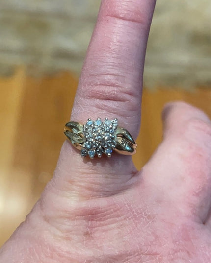 10k Y Gold Diamond cluster ring APPRAISAL