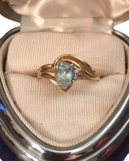 14k Gold Diamond & London Blue Topaz ring