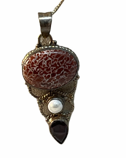 Vintage sterling  silver garnet pearl  pendant necklace & pendsnt