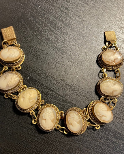 Vintage Brass fancy shell cameo link bracelet