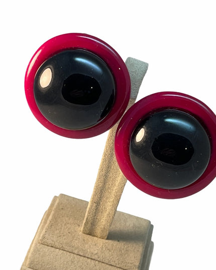 Vintage large chunky hot pink black resin plastic groovy clip on earrings