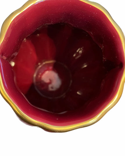 Wade Empress Vintage C1950s Gold burgundy vase