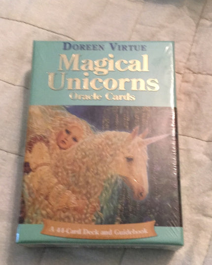 Open- Doreen Virtue Unicorn Oracle Magical Unicorns Hay House