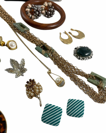 Vintage Jewelry LOT Necklace earrings bracelets