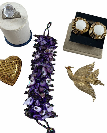 Vintage Jewelry lot Gold shell heart bird earrings