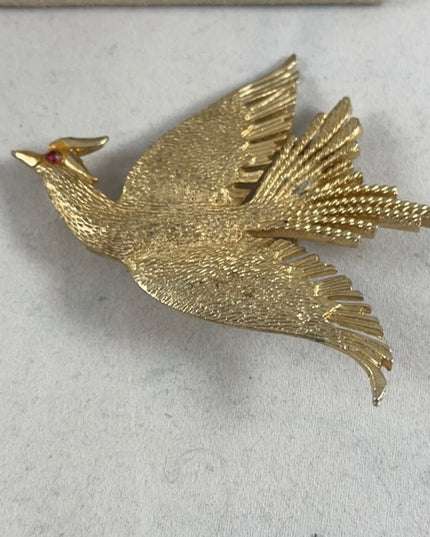 Vintage Jewelry lot Gold shell heart bird earrings