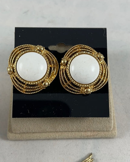 Vintage Jewelry lot Gold shell heart bird earrings