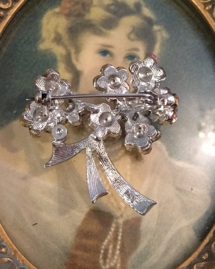 Vintage pink crystal flower brooch