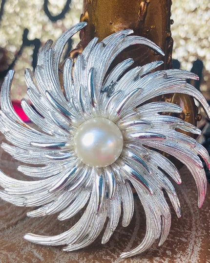 Vintage Sarah Cov Silver faux pearl swirl brooch