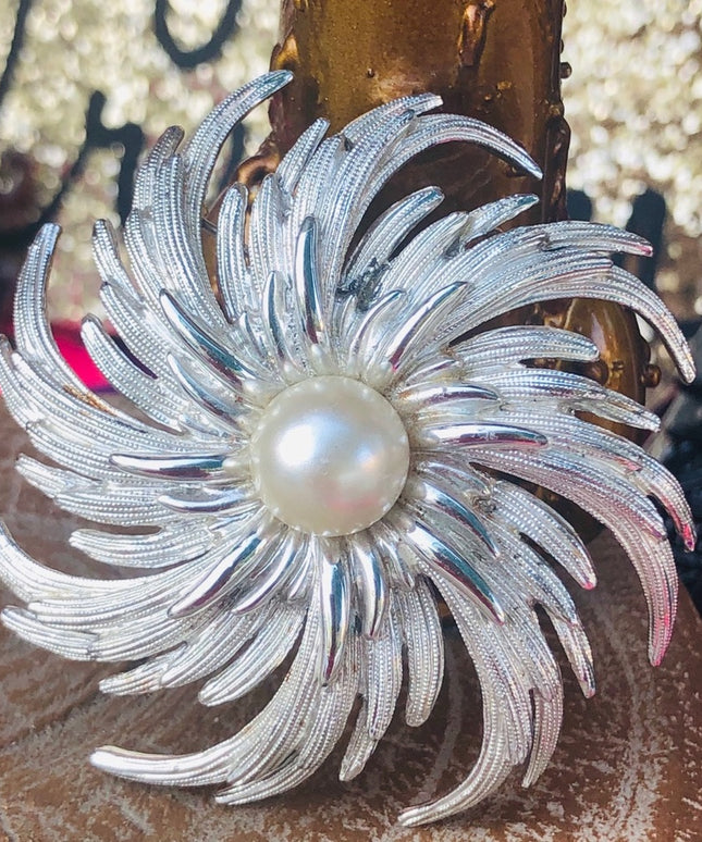 Vintage Sarah Cov Silver faux pearl swirl brooch
