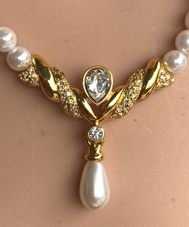 Vintage Napier Faux pearl necklace choker 18”