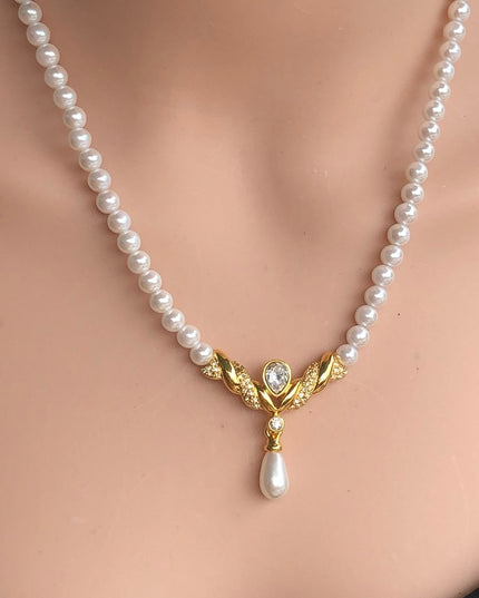 Vintage Napier Faux pearl necklace choker 18”