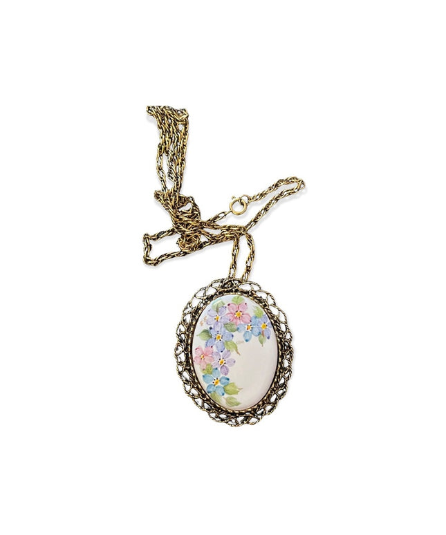 Vintage Antiqued brushed gold tone flower cameo pendant brooch  necklace