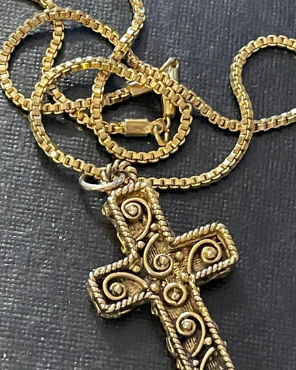 Vintage Crushed Jade Gold tone cross necklace
