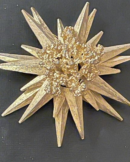 Vintage Marvella Brushed gold Starburst brooch