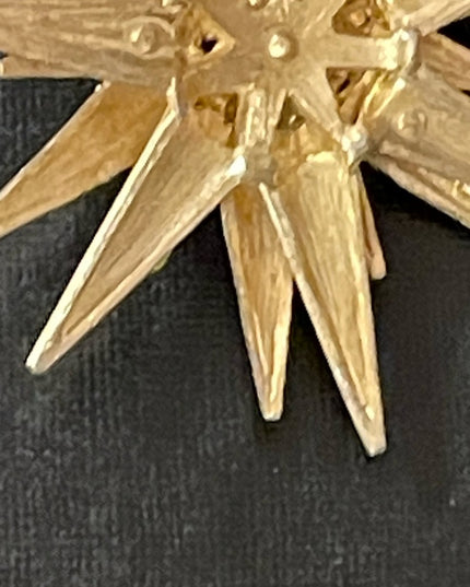 Vintage Marvella Brushed gold Starburst brooch