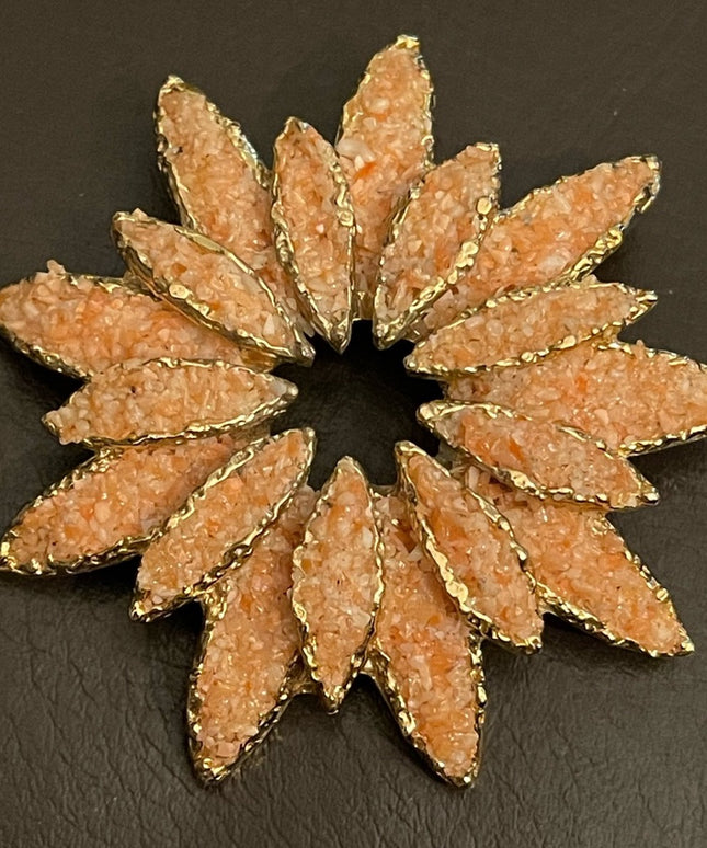 Vintage gold tons crushed coral starburst brooch necklace pendant