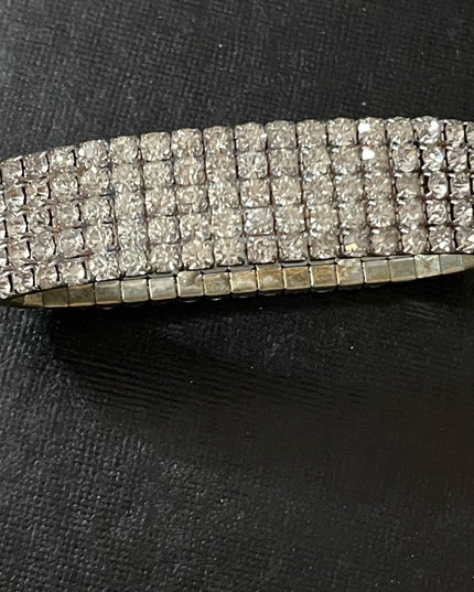 Vintage Crystal stretchy bracelet sparkle