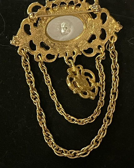 Beautiful faux pearl gold regal dangle brooch antique style