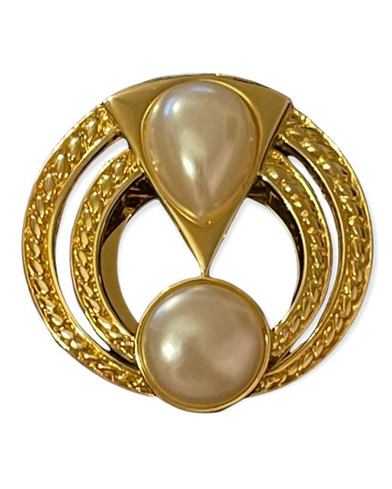Magestic gold faux pearl round ornate scarf clip