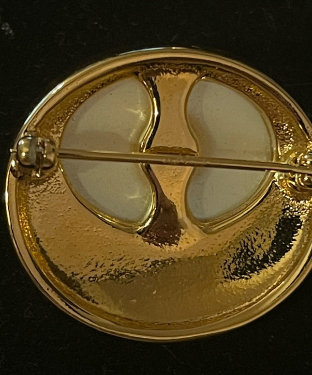 Faux pearl Gold rhinestone brooch