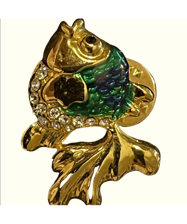 Beautiful Gold tone enamel small fish brooch