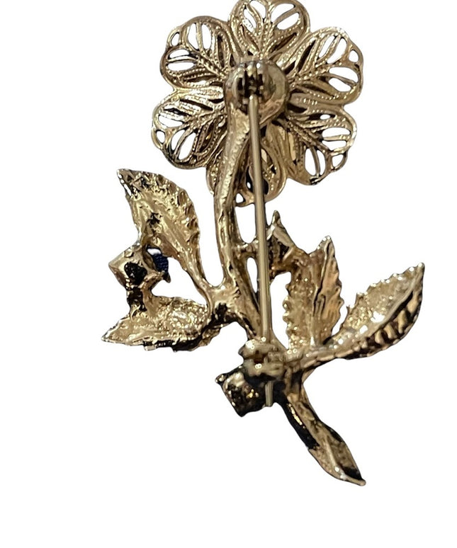 Vintage gold flower needlepoint faux pearl brooch